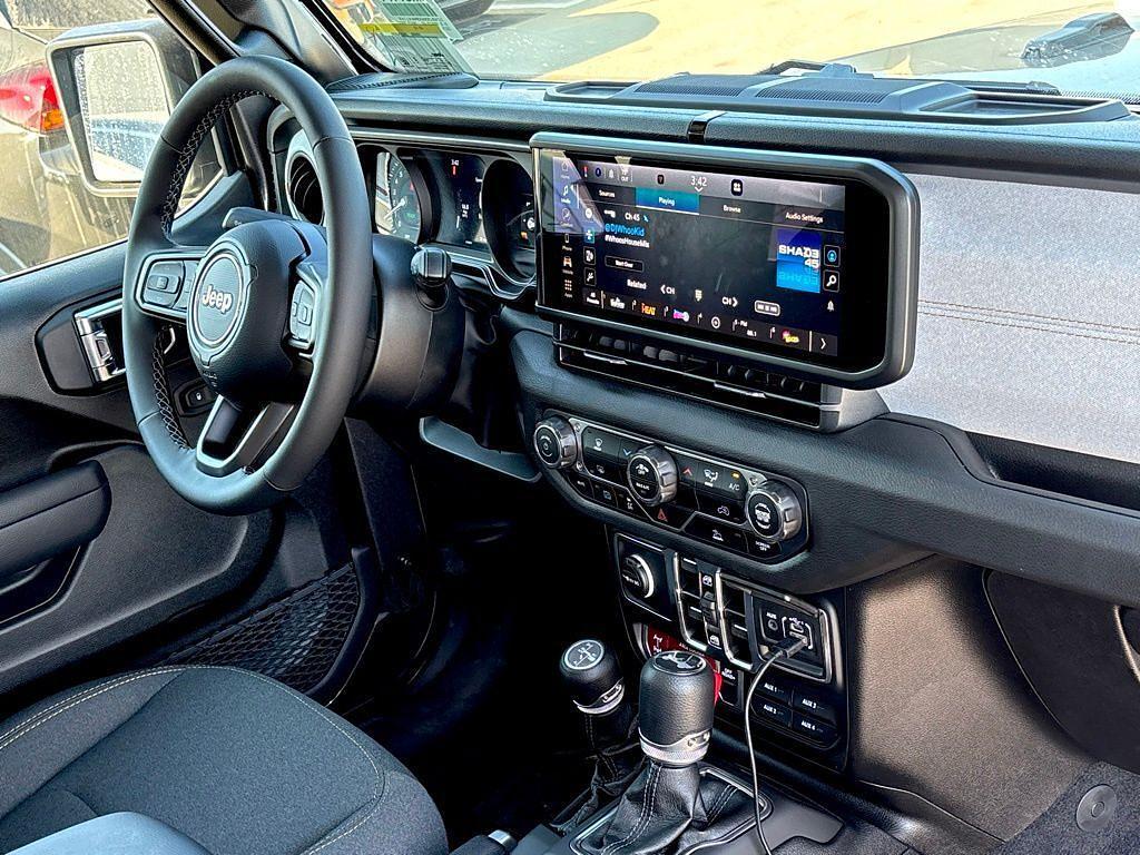 new 2026 Jeep Wrangler car, priced at $48,760