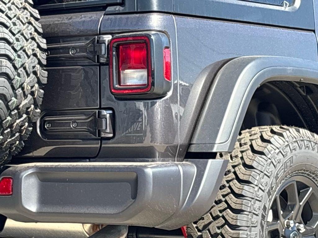 new 2026 Jeep Wrangler car, priced at $46,289