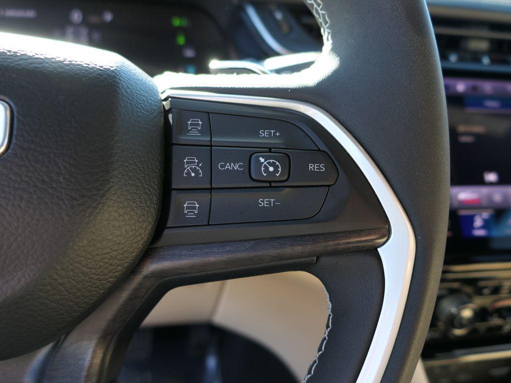 used 2022 Jeep Grand Cherokee 4xe car, priced at $26,500