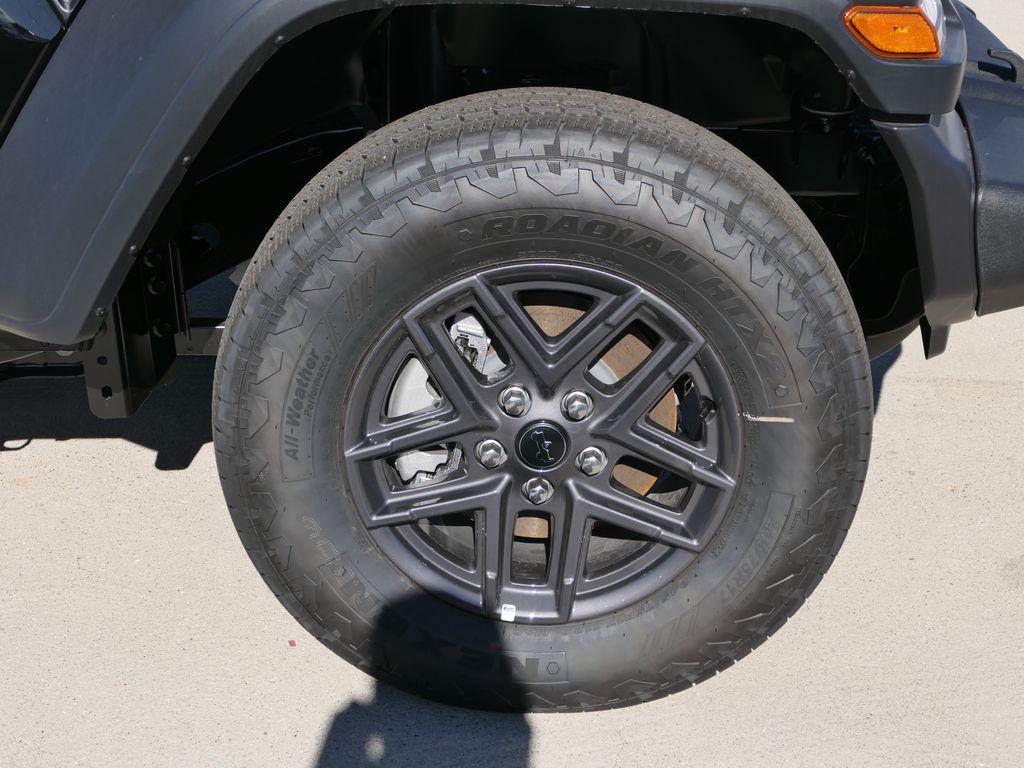 new 2026 Jeep Wrangler car, priced at $44,237