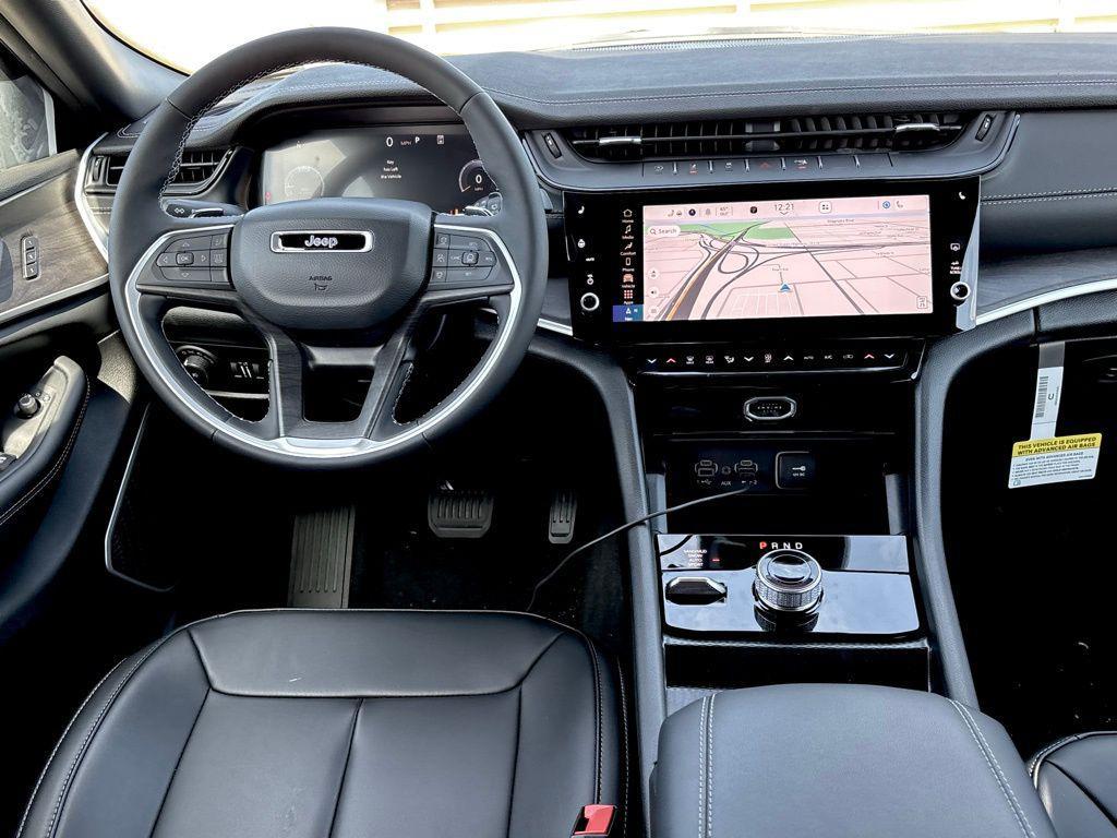 new 2026 Jeep Grand Cherokee car, priced at $48,265