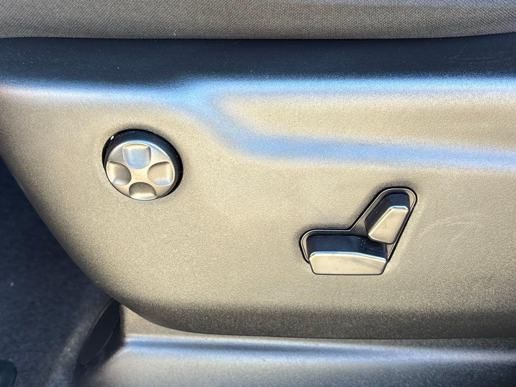 used 2025 Dodge Durango car, priced at $32,500