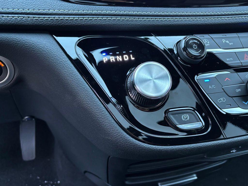 new 2026 Chrysler Pacifica car, priced at $43,273