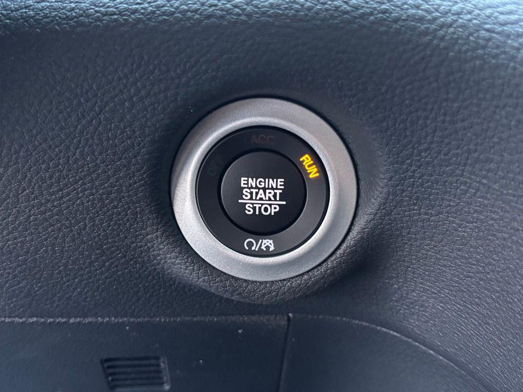 new 2026 Chrysler Pacifica car, priced at $43,273