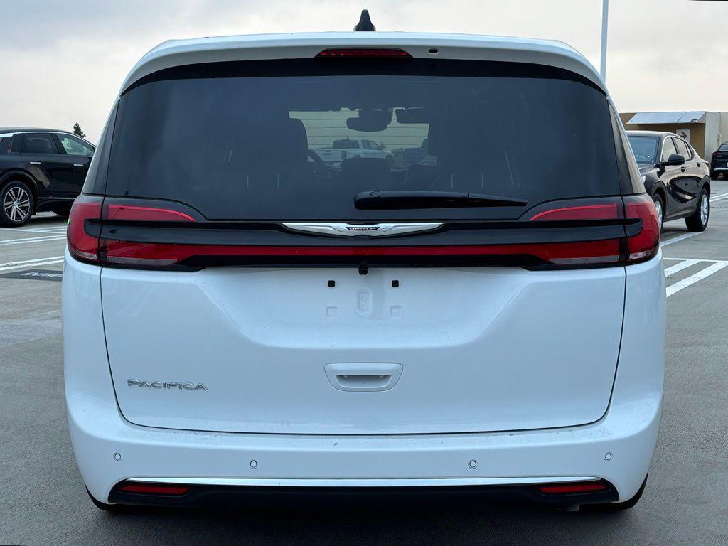 new 2026 Chrysler Pacifica car, priced at $43,273
