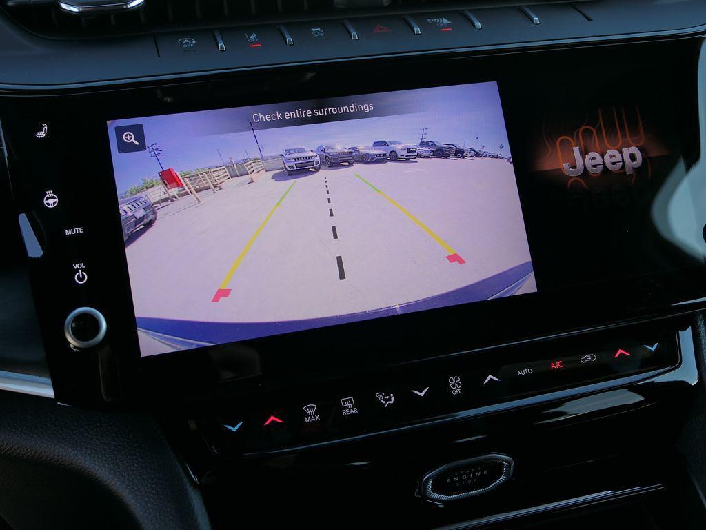 new 2026 Jeep Grand Cherokee car, priced at $48,265