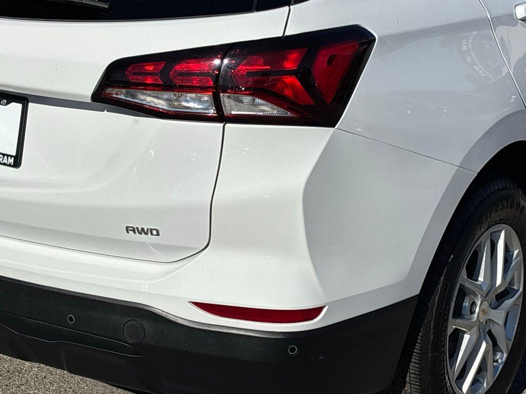 used 2024 Chevrolet Equinox car, priced at $20,500