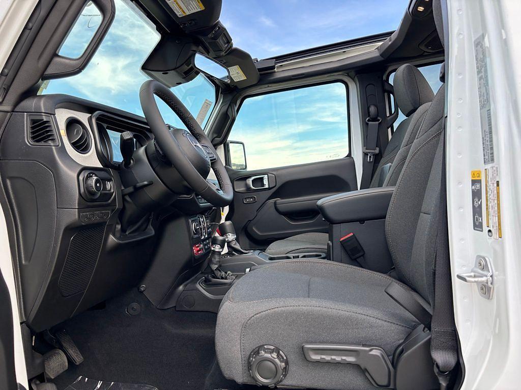 new 2026 Jeep Wrangler car, priced at $52,270