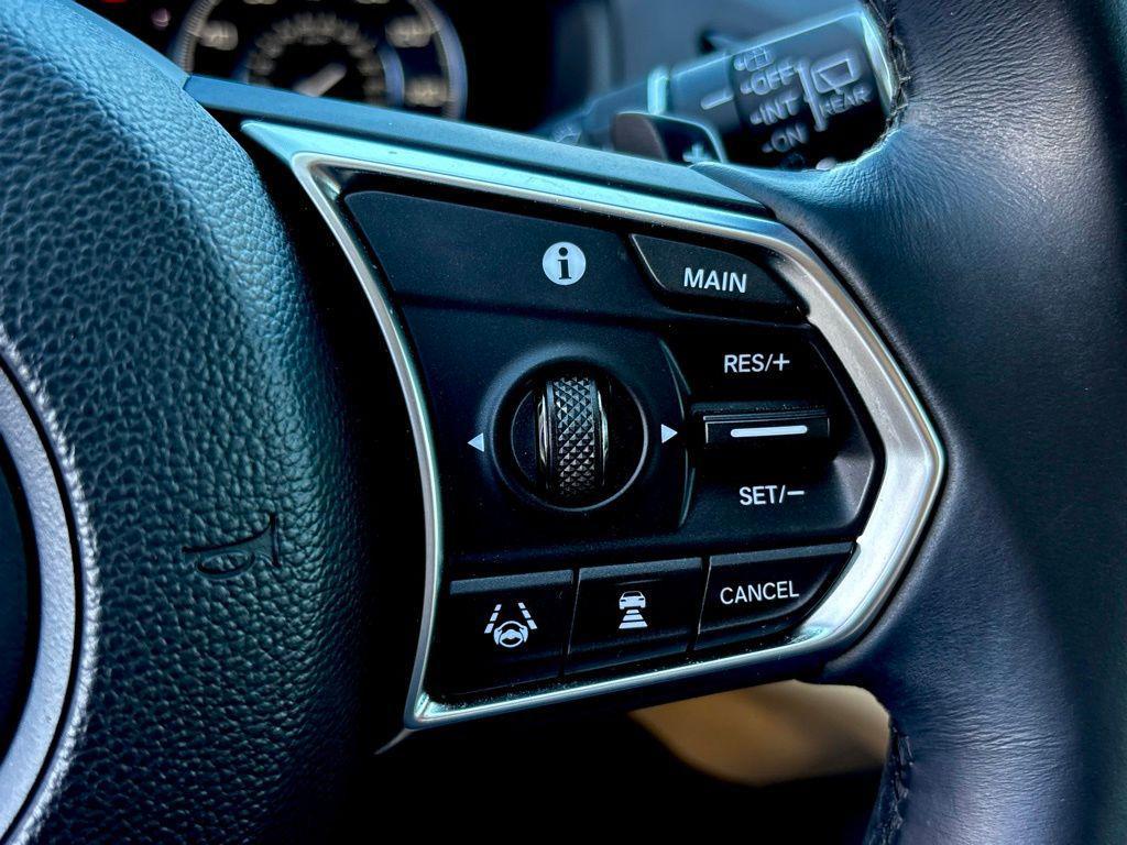 used 2020 Acura RDX car, priced at $22,500