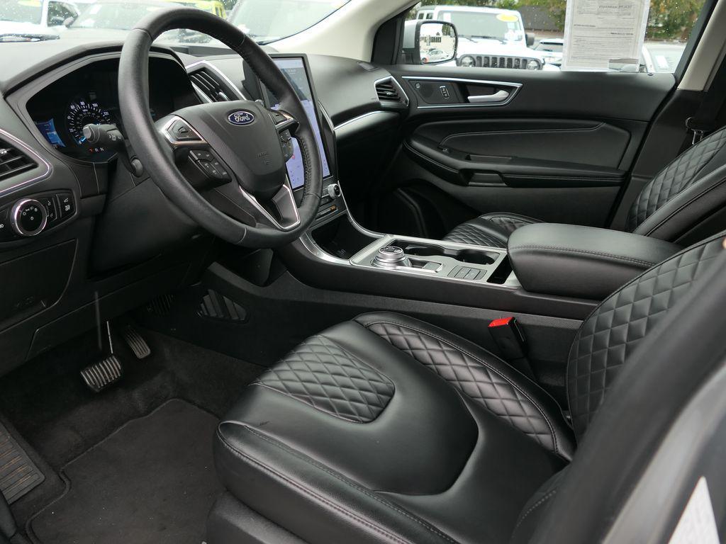 used 2024 Ford Edge car, priced at $26,000