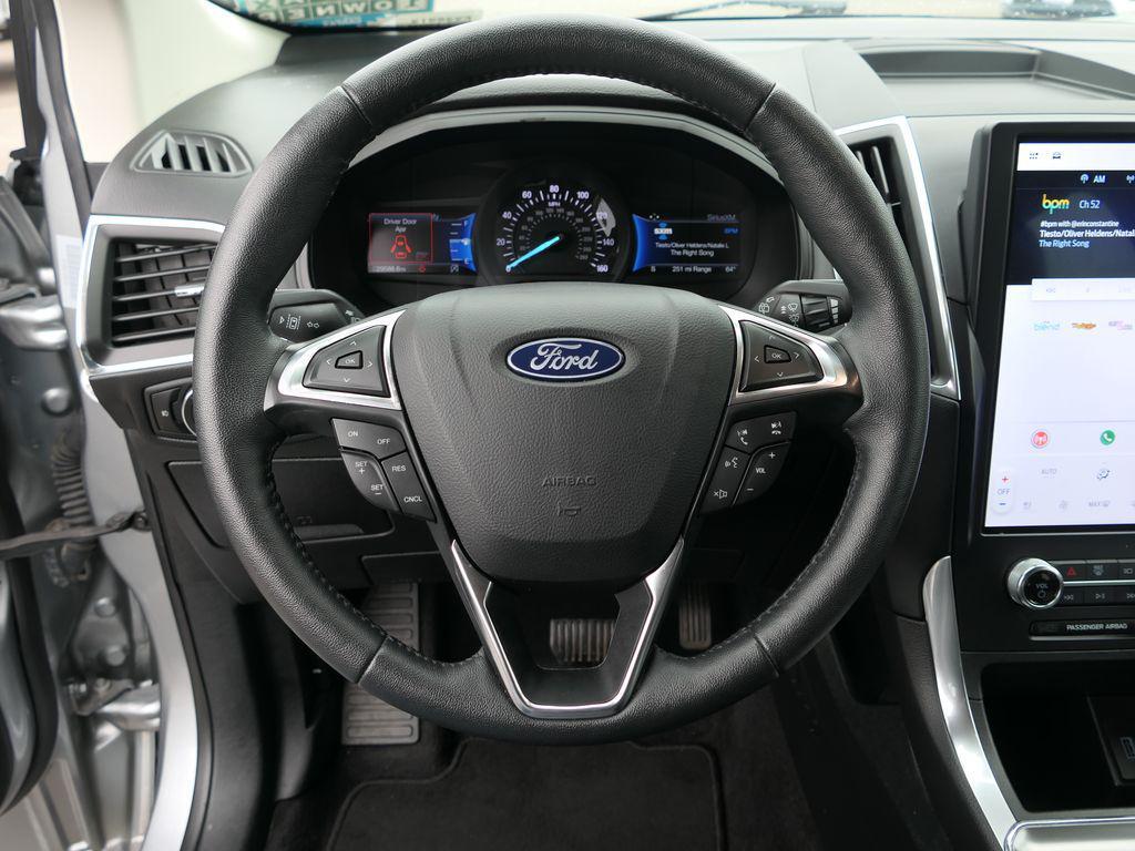 used 2024 Ford Edge car, priced at $26,000