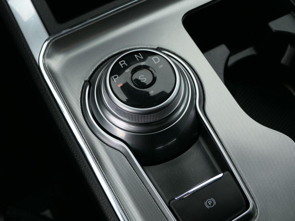 used 2024 Ford Edge car, priced at $26,000