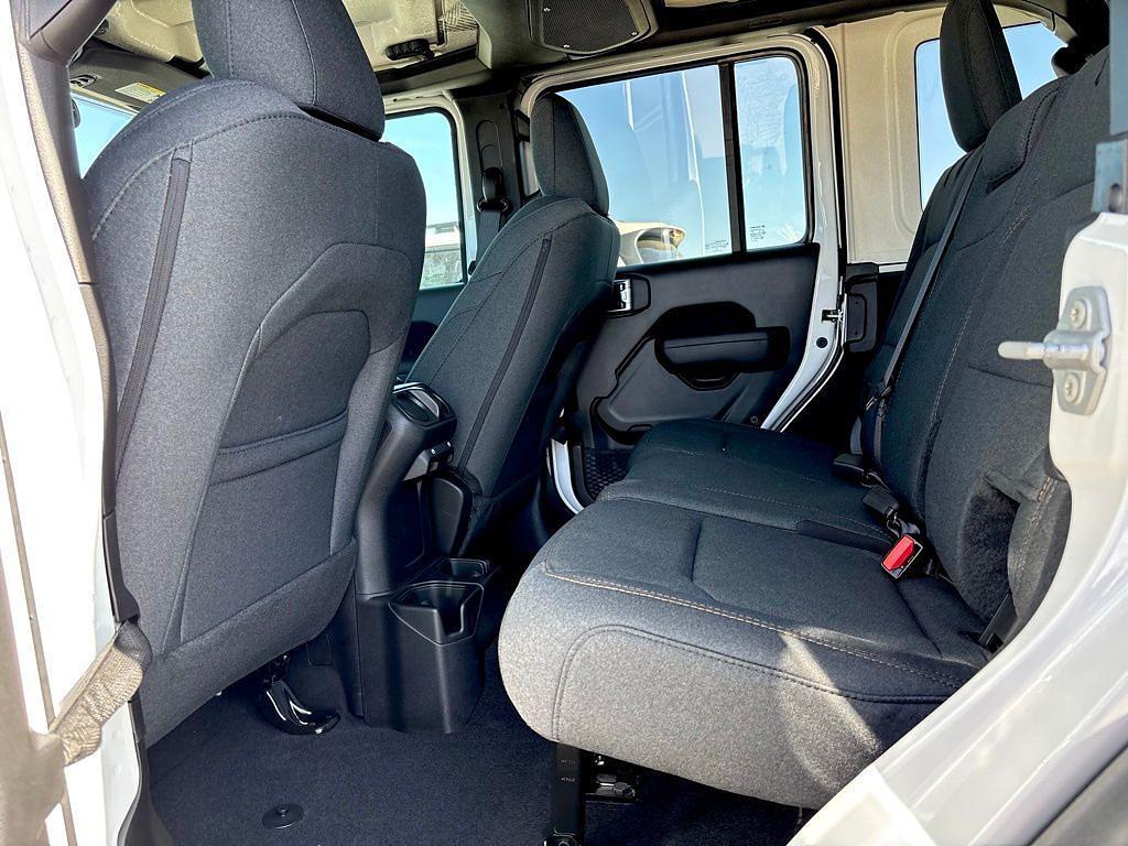new 2026 Jeep Wrangler car, priced at $48,361