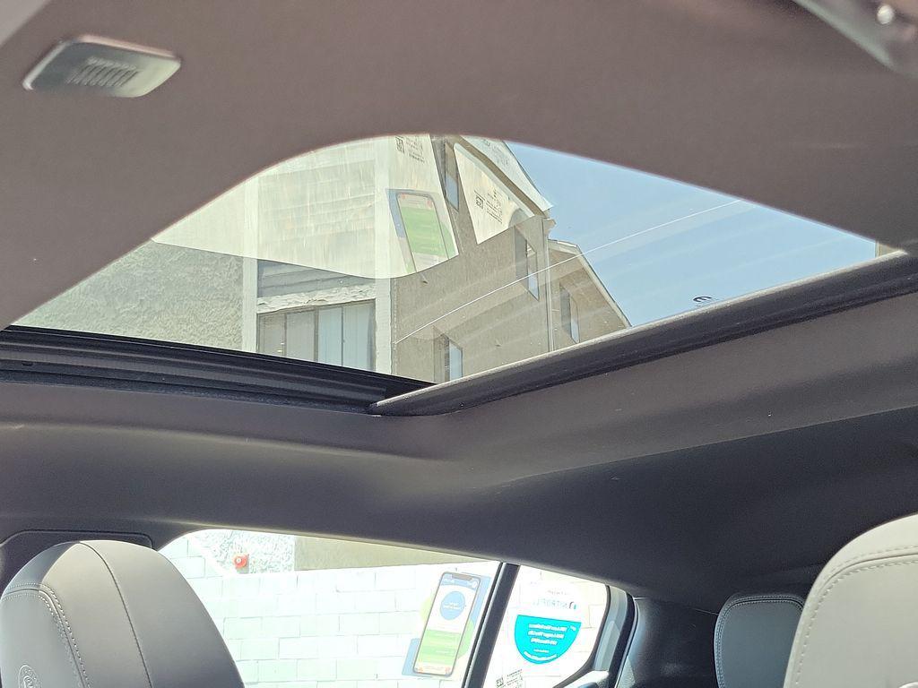 new 2024 Alfa Romeo Tonale car, priced at $49,172