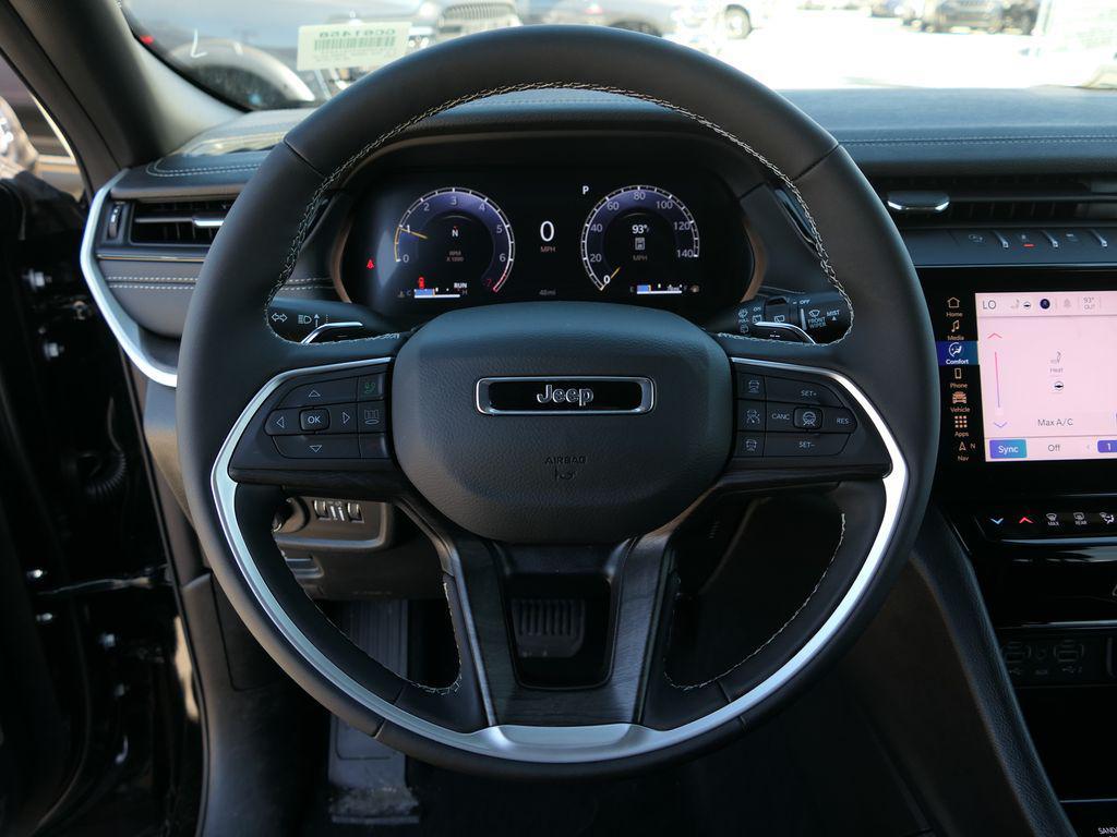 new 2026 Jeep Grand Cherokee car, priced at $48,265