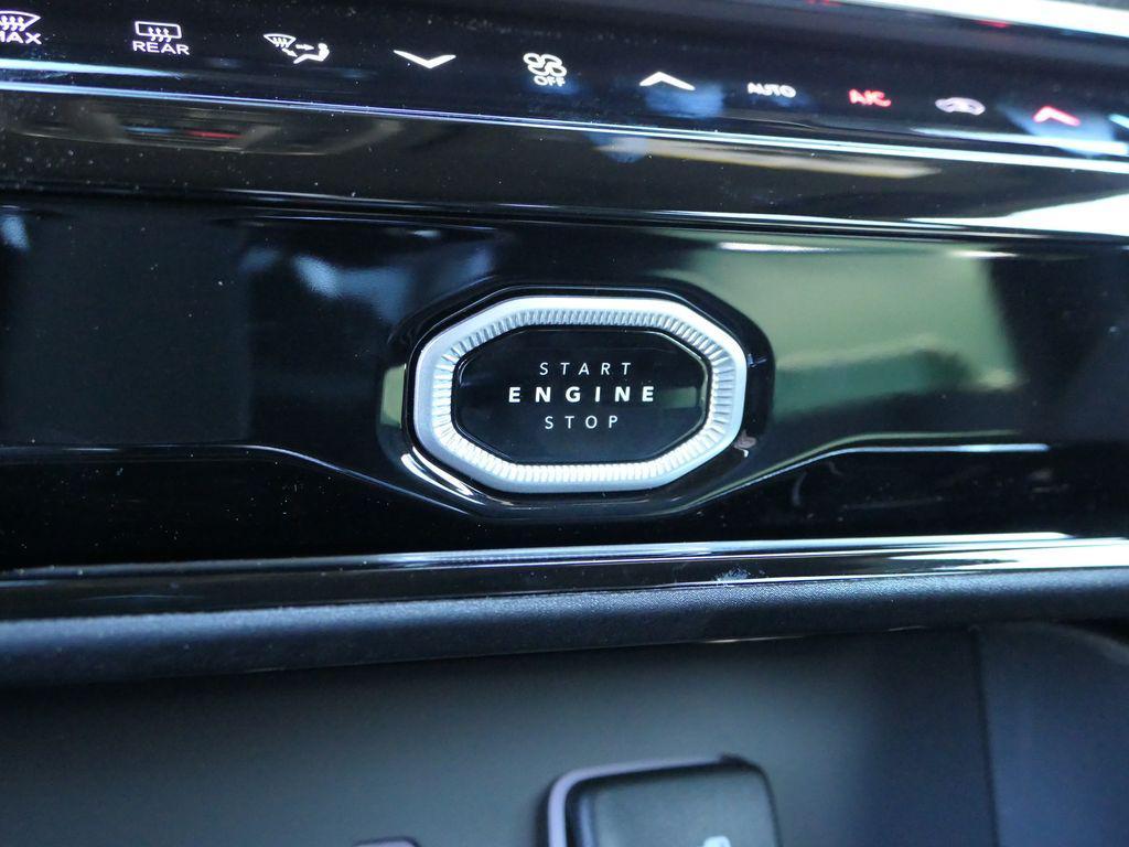 new 2026 Jeep Grand Cherokee car, priced at $48,265