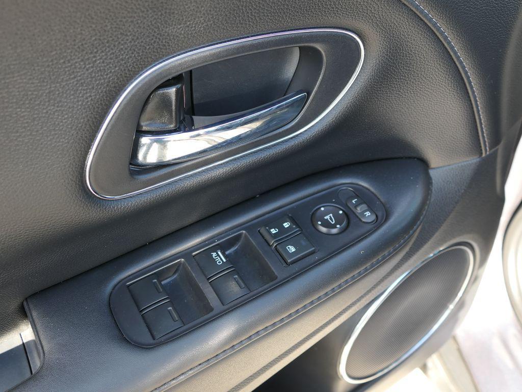 used 2021 Honda HR-V car, priced at $22,000