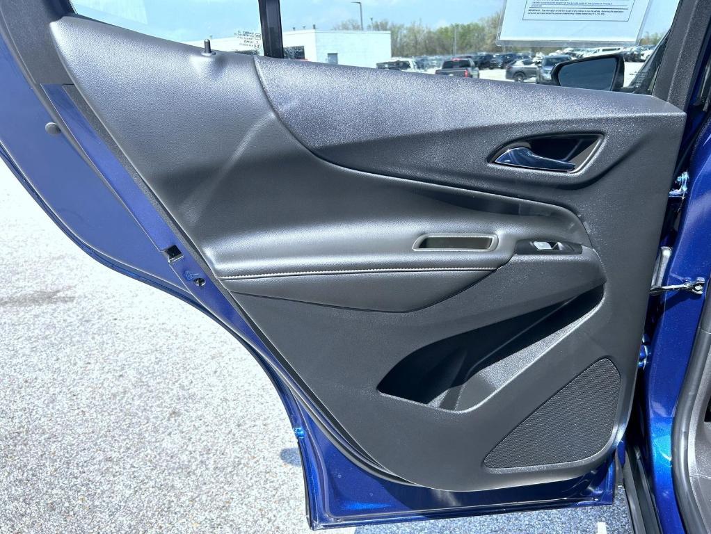 used 2023 Chevrolet Equinox car, priced at $29,330