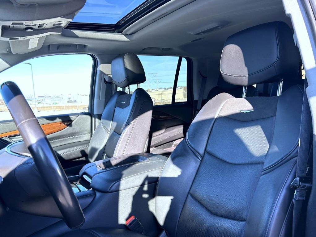 used 2019 Cadillac Escalade car, priced at $31,770