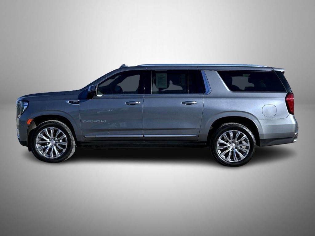 used 2022 GMC Yukon XL car, priced at $52,550