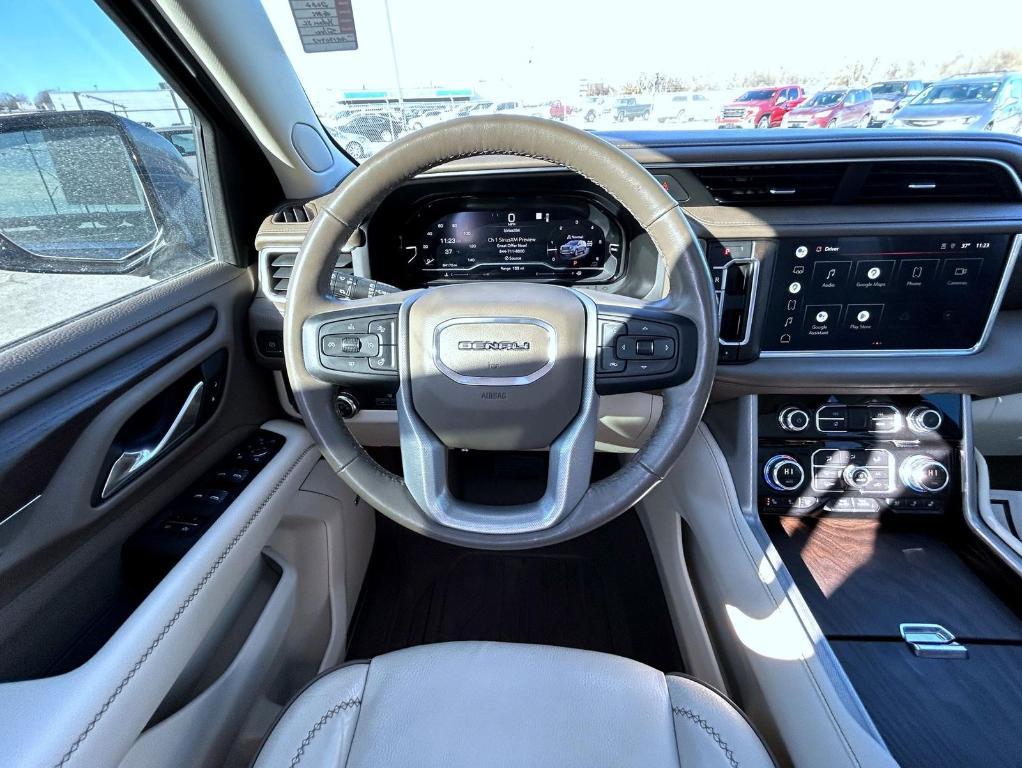 used 2022 GMC Yukon XL car, priced at $52,550
