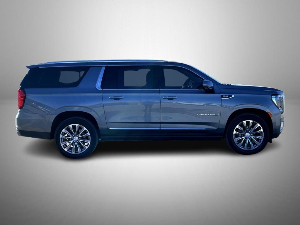 used 2022 GMC Yukon XL car, priced at $52,550