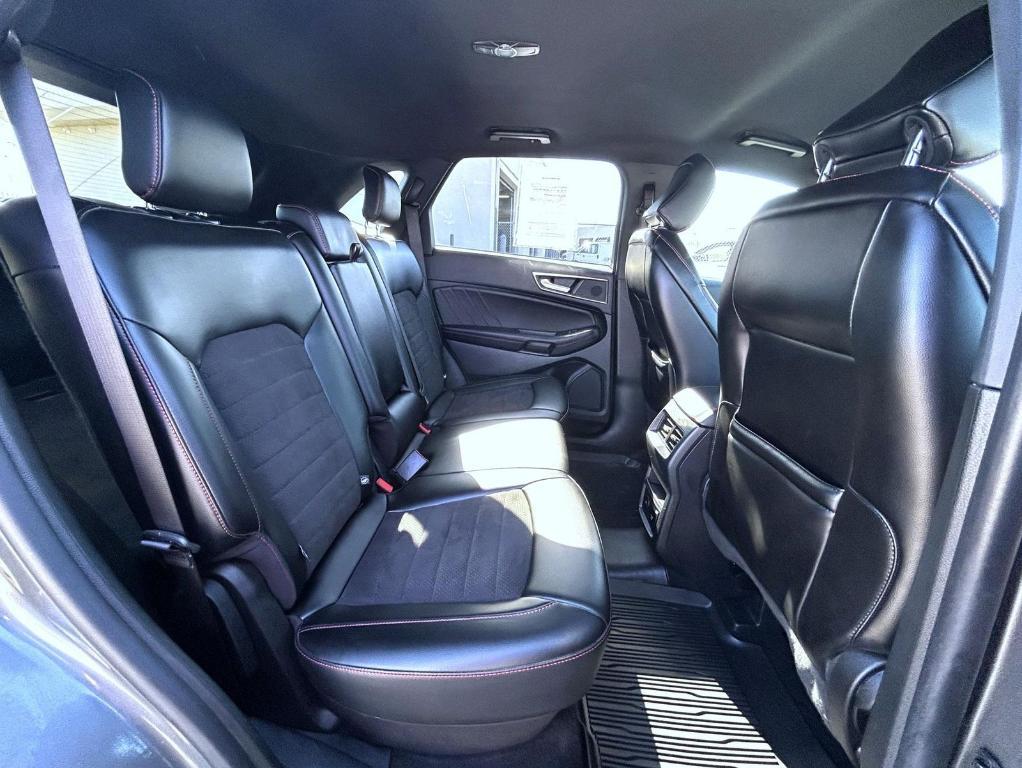 used 2023 Ford Edge car, priced at $25,660