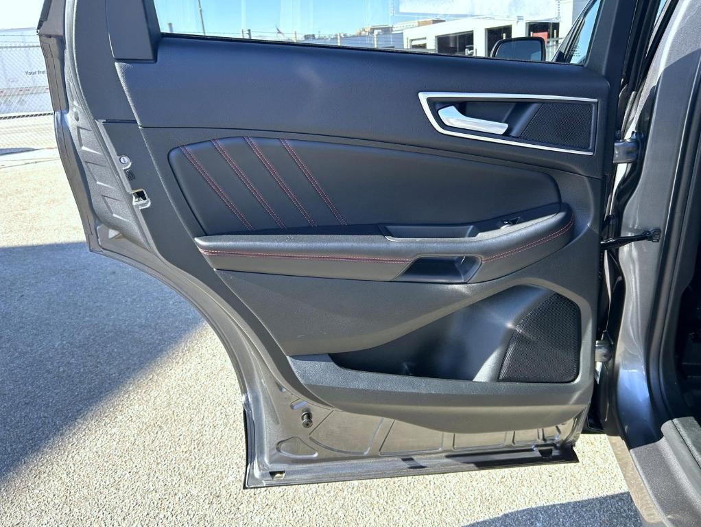 used 2023 Ford Edge car, priced at $25,660