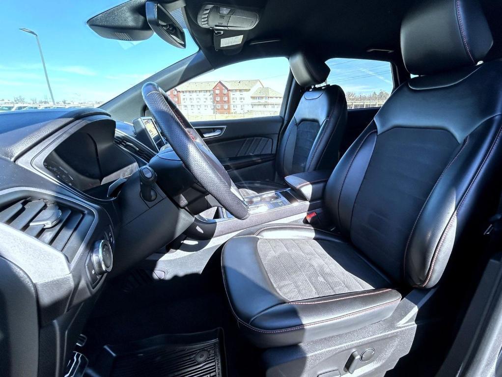 used 2023 Ford Edge car, priced at $25,660