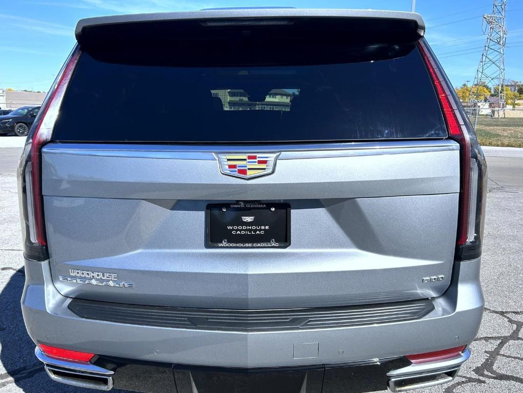 used 2024 Cadillac Escalade ESV car, priced at $77,440