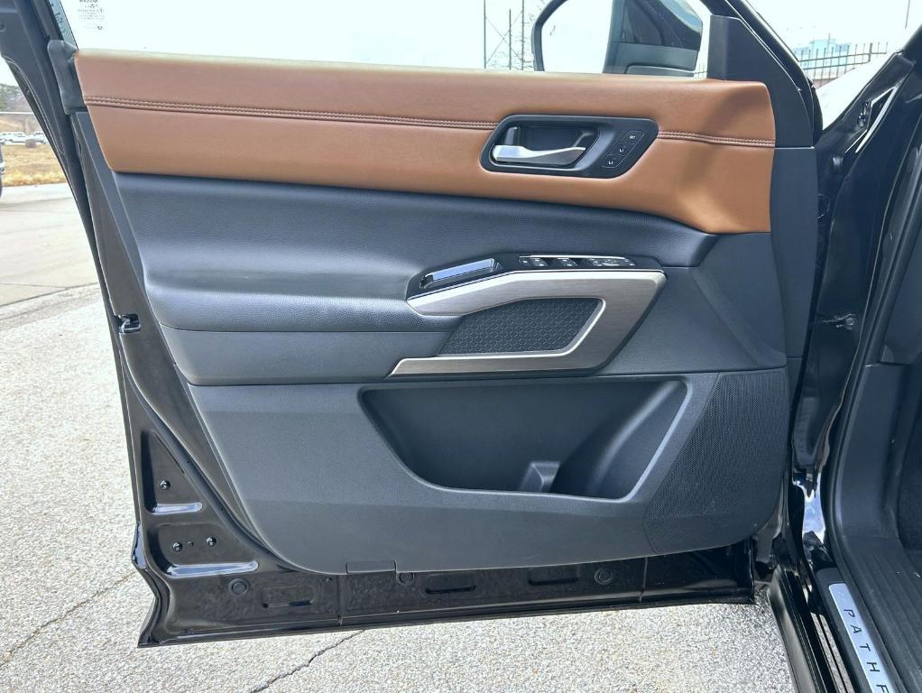 used 2024 Nissan Pathfinder car, priced at $38,220