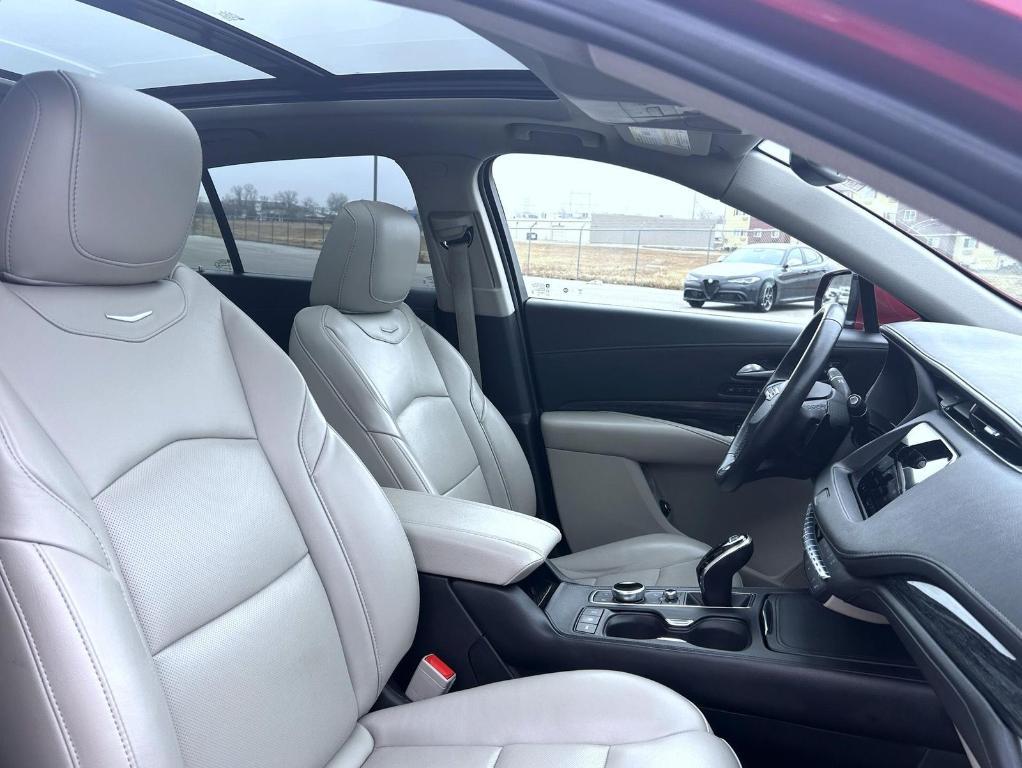 used 2023 Cadillac XT4 car, priced at $29,550