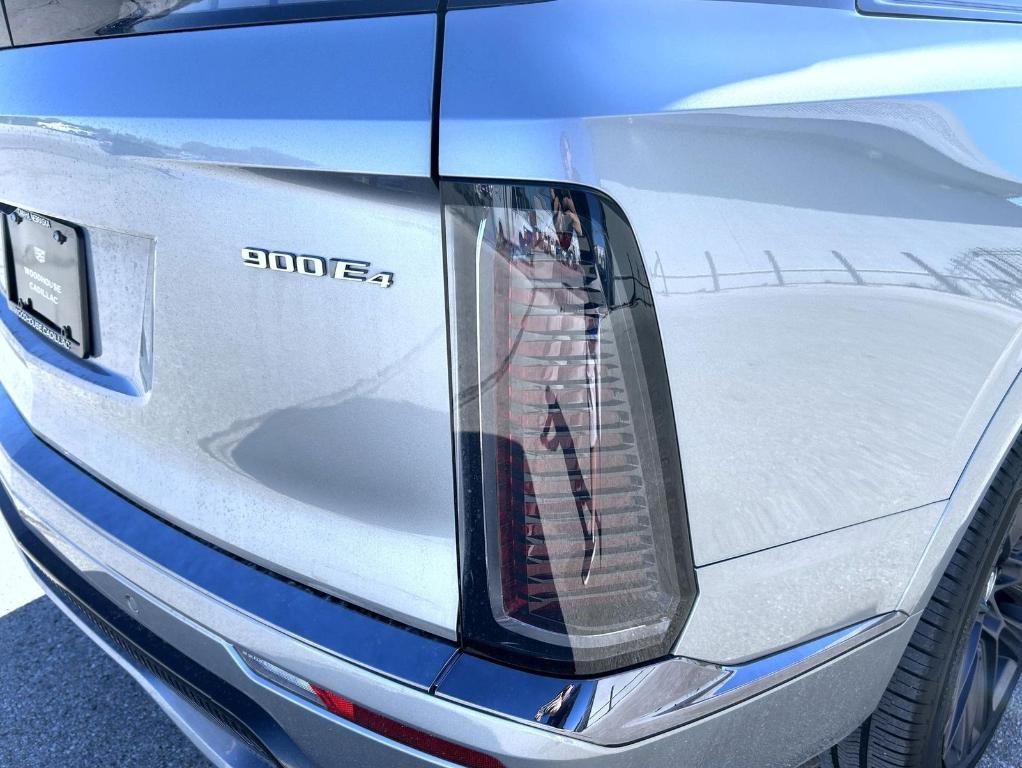used 2026 Cadillac VISTIQ car, priced at $89,880