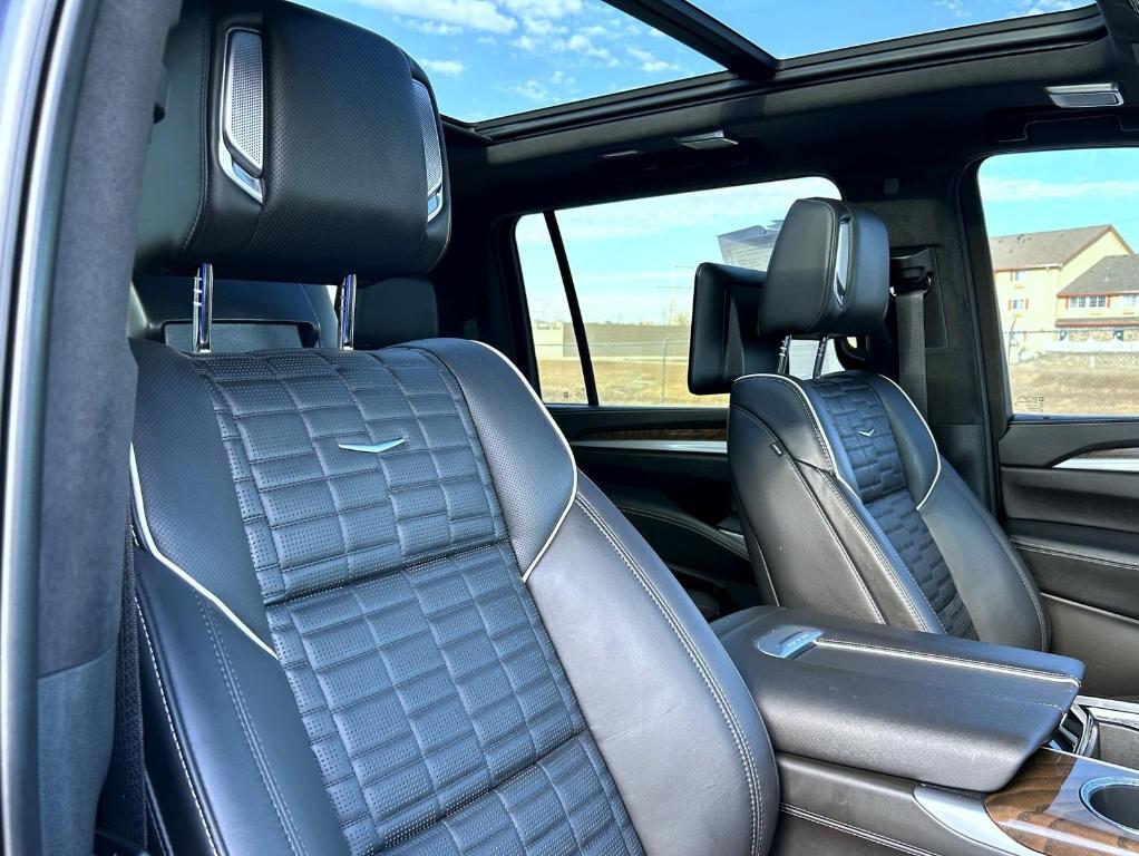 used 2025 Cadillac Escalade ESV car, priced at $115,990