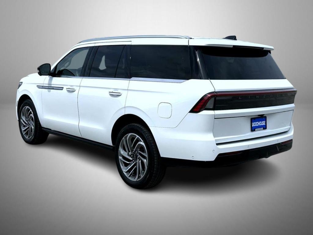 used 2025 Lincoln Navigator car, priced at $87,069
