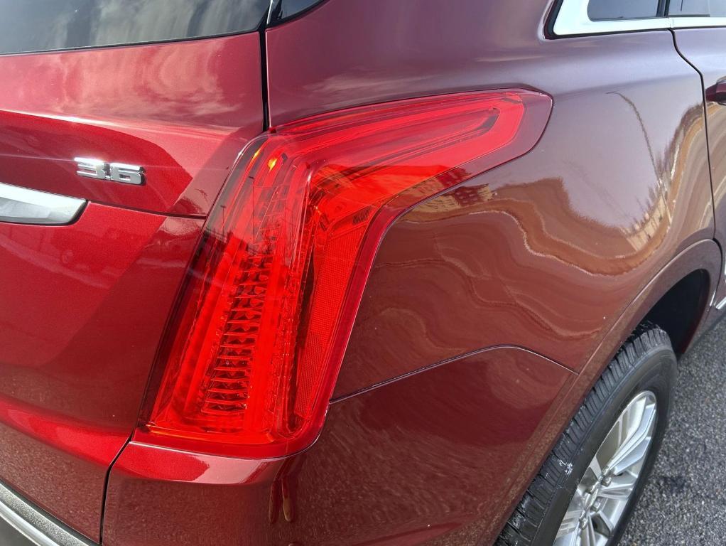 used 2018 Cadillac XT5 car, priced at $16,550
