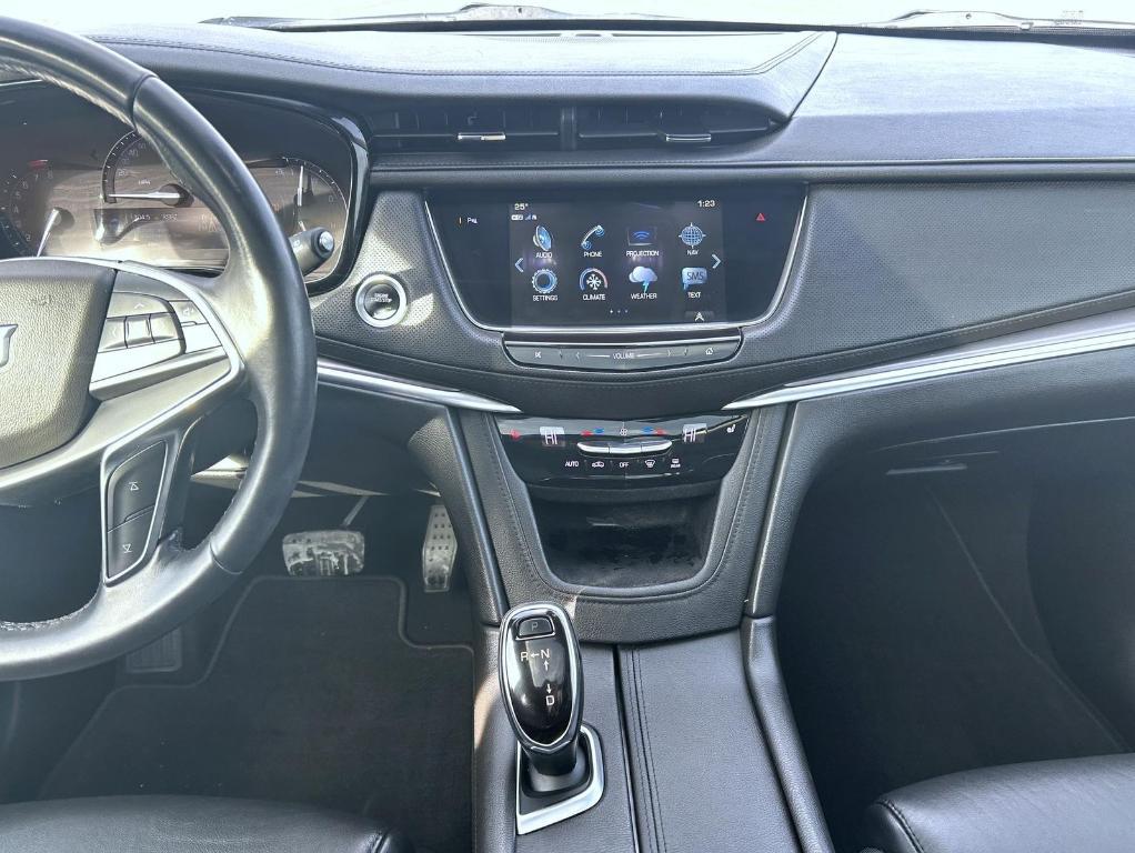 used 2018 Cadillac XT5 car, priced at $16,550