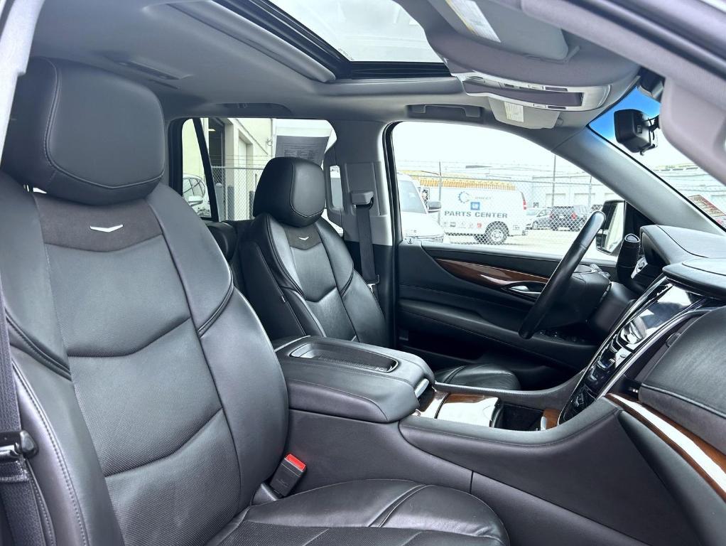used 2019 Cadillac Escalade car, priced at $31,990