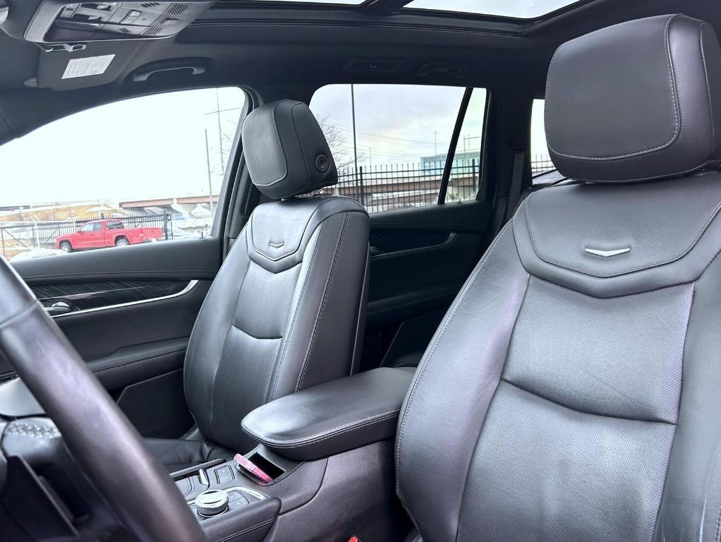 used 2020 Cadillac XT6 car, priced at $22,880