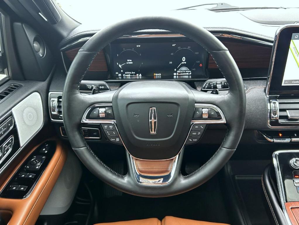 used 2020 Lincoln Navigator car, priced at $41,069