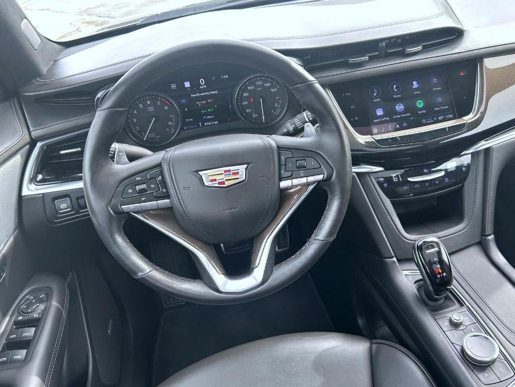 used 2022 Cadillac XT6 car, priced at $32,550