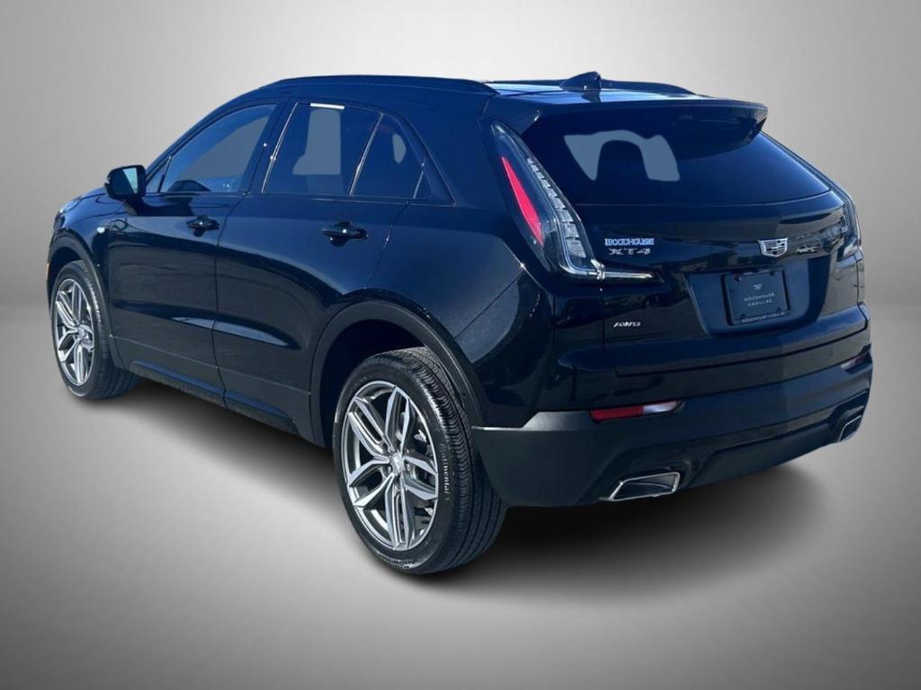 used 2023 Cadillac XT4 car, priced at $35,880