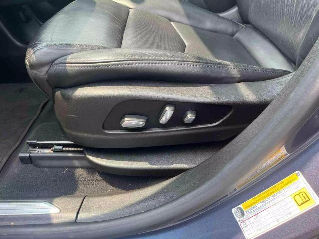 used 2018 Cadillac XT5 car, priced at $27,900