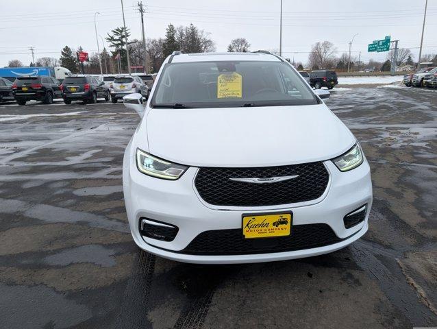 used 2021 Chrysler Pacifica car, priced at $27,995