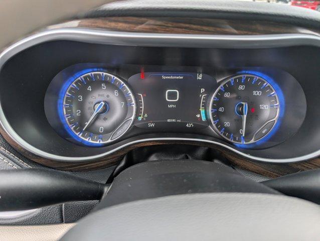 used 2021 Chrysler Pacifica car, priced at $27,995