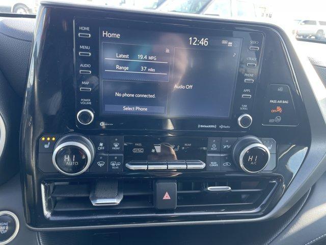 used 2021 Toyota Highlander car, priced at $33,987