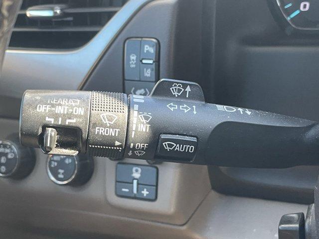 used 2015 Chevrolet Suburban car, priced at $6,995