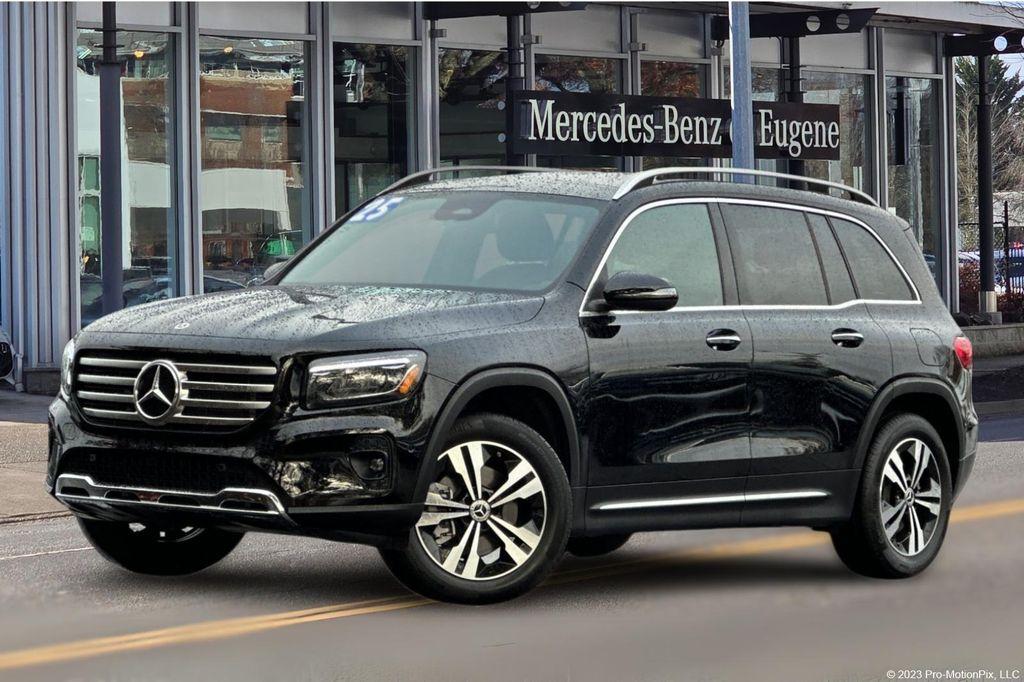 used 2025 Mercedes-Benz GLB 250 car, priced at $43,000