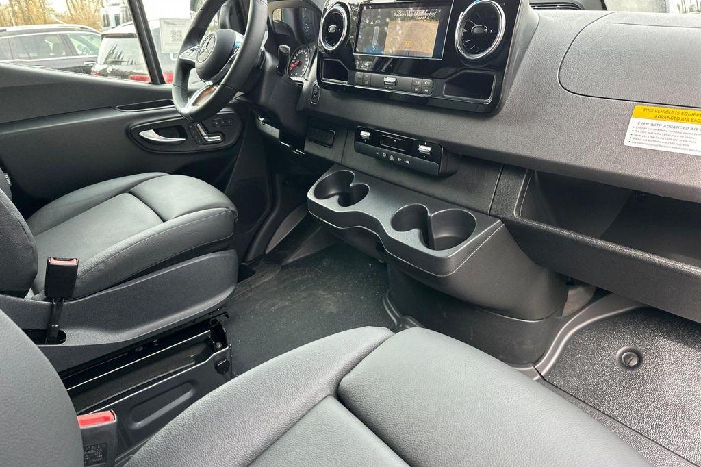 new 2025 Mercedes-Benz Sprinter 2500 car, priced at $80,786