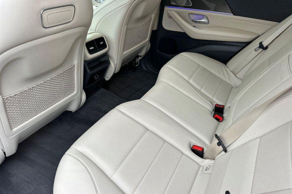 used 2020 Mercedes-Benz GLE 350 car, priced at $28,000